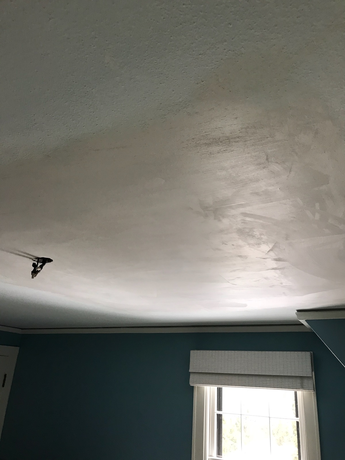 finished ceiling, all patched up